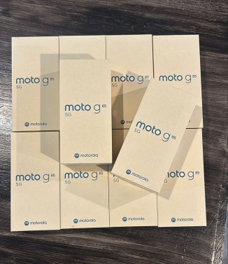 Moto g85 256gb 8gb ram