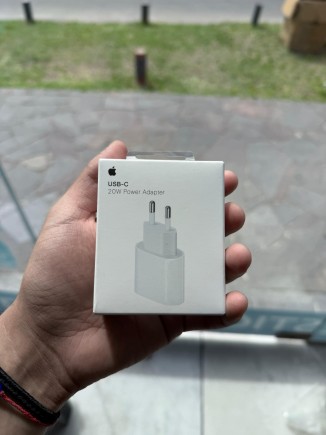Adaptador original iphone  20w