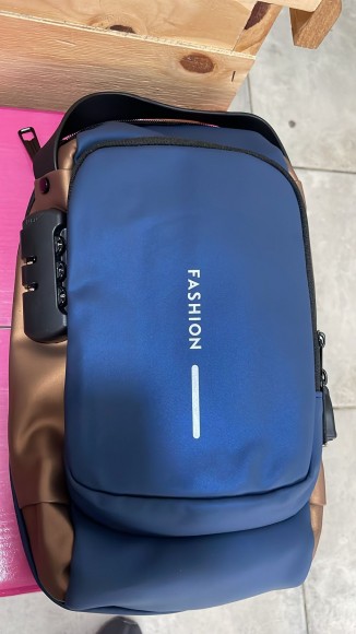 Mochila antirrobo carga usb
